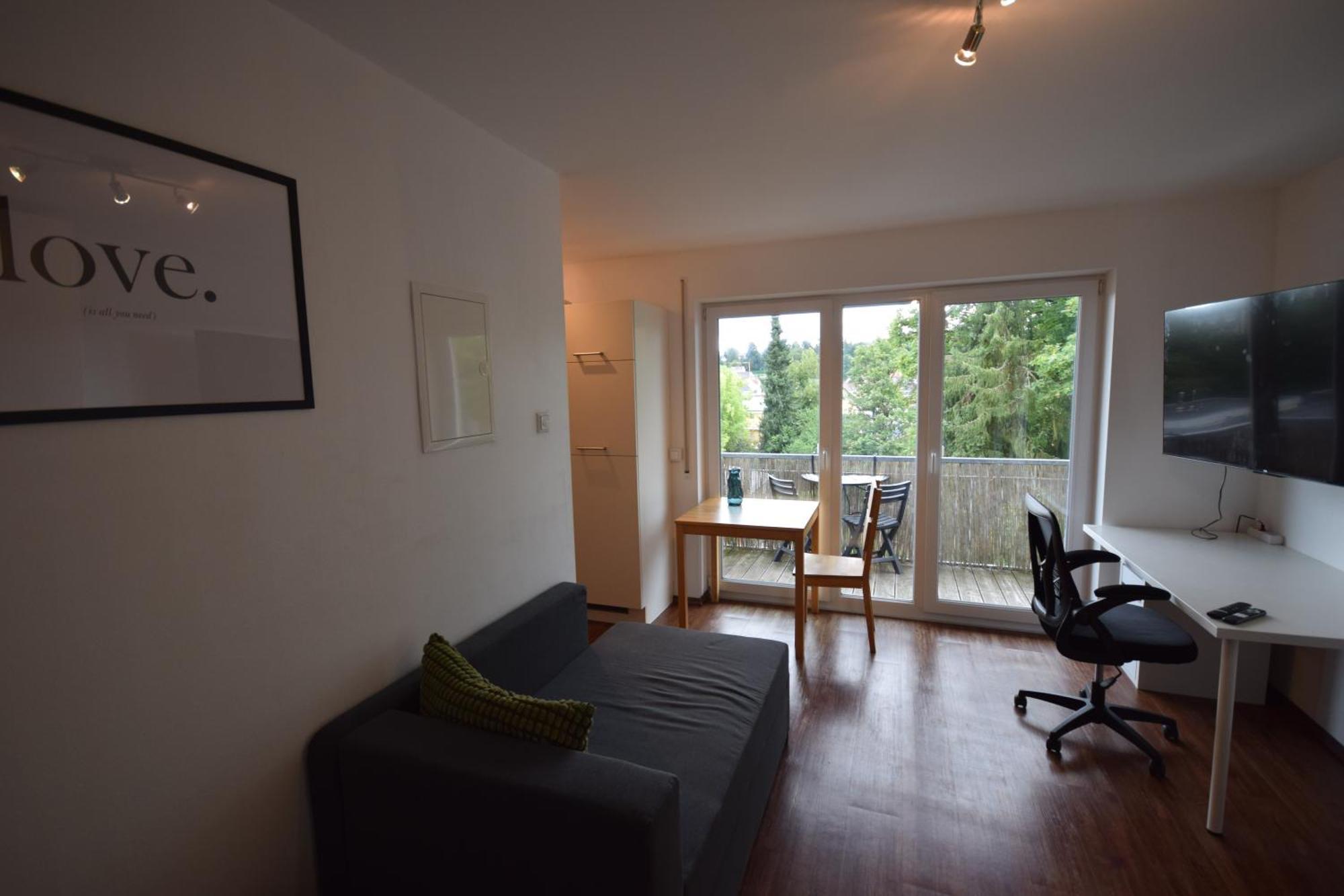 Biberach an der Riß Nestwerk Komfort R23-12 - Balkon, Arbeitsplatz & Zentrumsnah מראה חיצוני תמונה